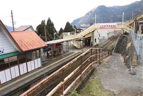 地震以前の南鉄立野駅とJR立野駅