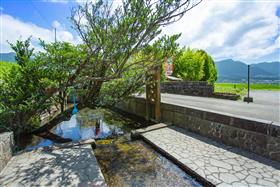 湧沢津水源